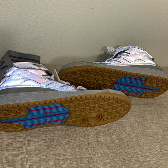 Ivy Park/Adidas x Forum Mid 'Icy Park - Silver Metallic' - Picture 14 of 15